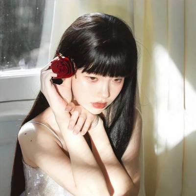 演员